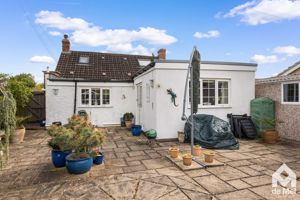 Photo 25- click for photo gallery